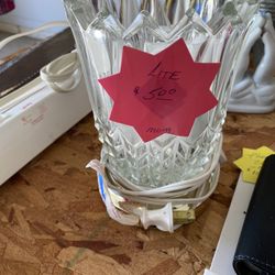 ANTIQUE  CRYSTAL LITE- WORK FINE