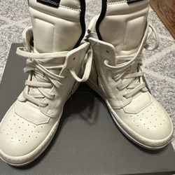 Toddler Rick Owen’s 