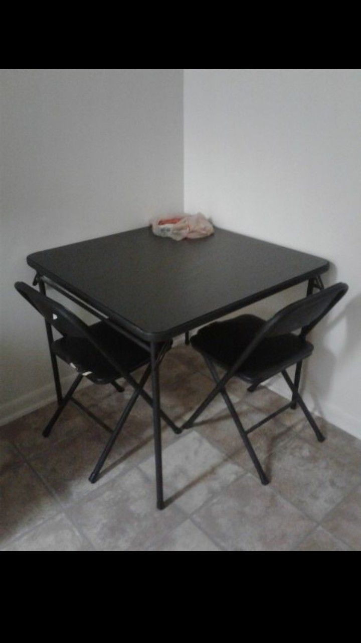 Affordable dining room table!