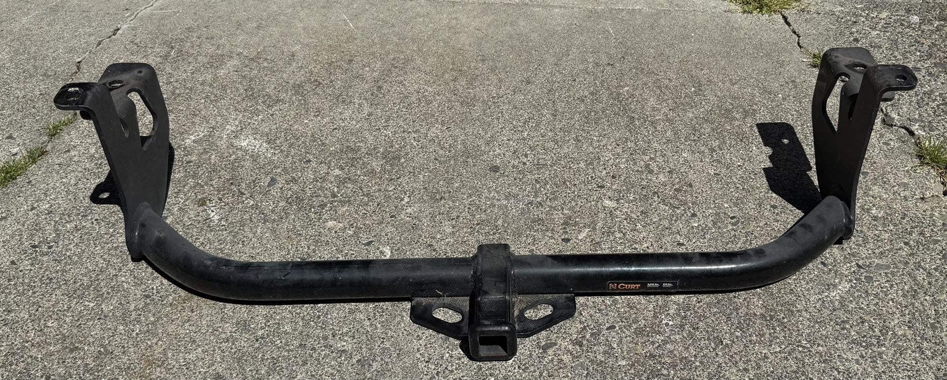 Trailer Hitch - VW Golf, BMW E39, Elantra
