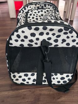 Stylish cat/dog carrier