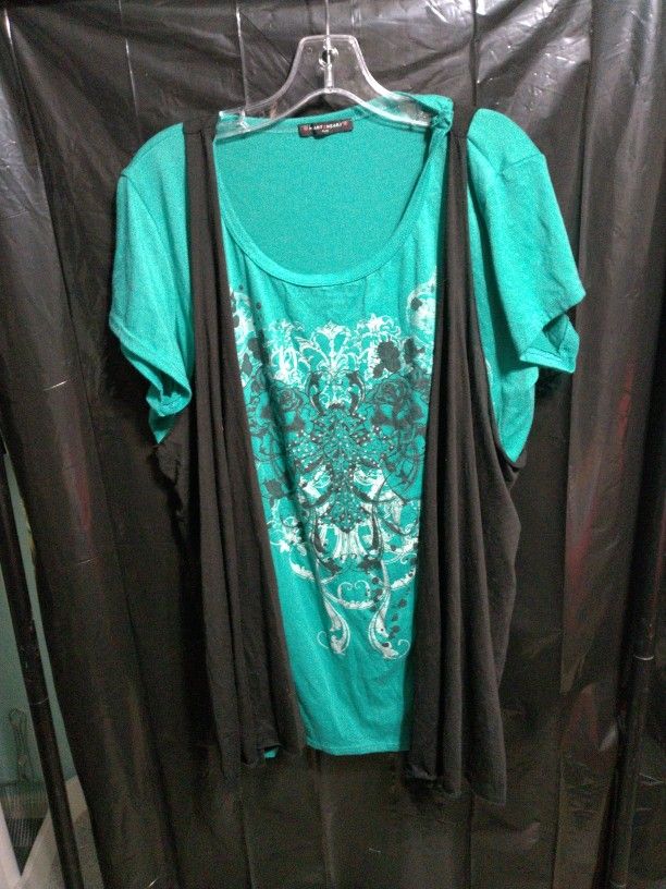 Women's Heart To Heart Teal Colored Top With A Black Cardigan Overlay. Size 3XL.