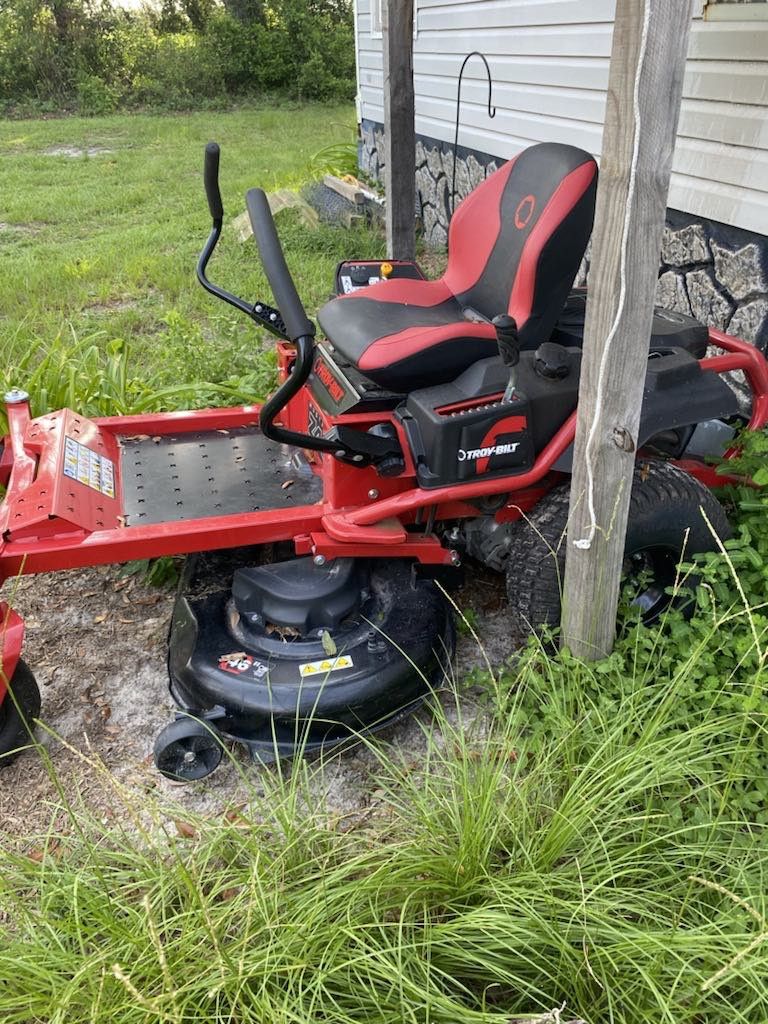 zero turn badcock lawn mowers