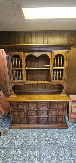 Antique Cabinet Great Condition