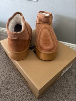 New Womens boots