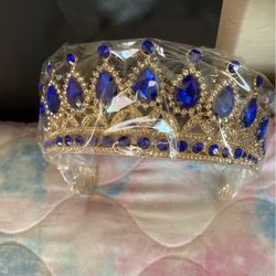 Quince Crown Corona 
