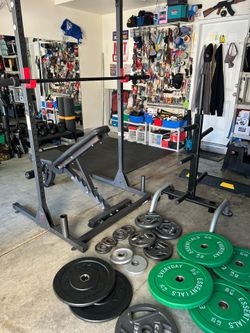 Exercise equipment, Squats rack, Weight Plate Tree, Bench, Olympic bar, over 300 pounds Exercise equipment, squad, rack, weight plate tree, bench, Oly