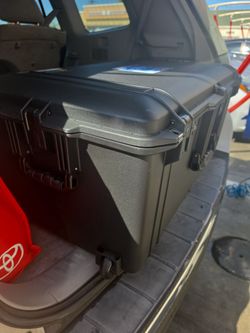 1646 Pelican Air case