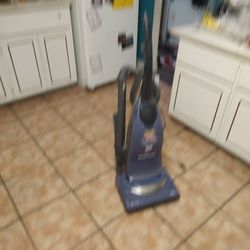 Panasonic Powerwave Corded Vacuum 