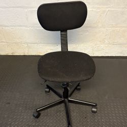 Black Adjustable Office Chair 
