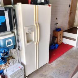 Garage Fridge. Works Great