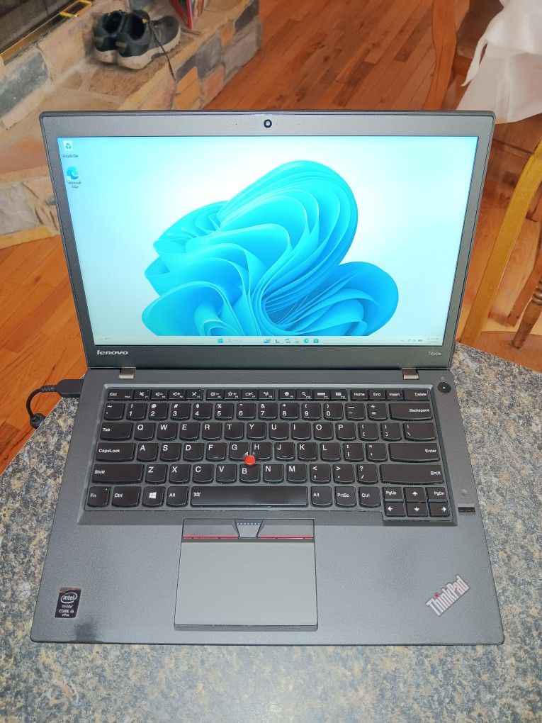Lenovo ThinkPad T450s Laptop