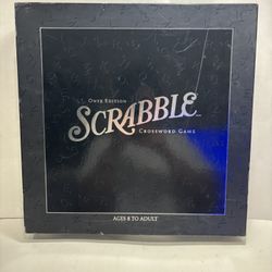 SCRABBLE ONYX Edition Turntable