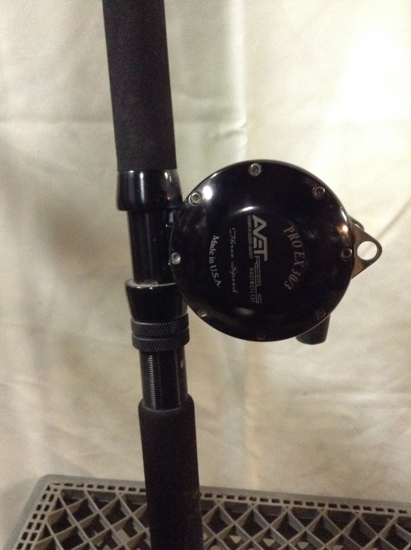 PRO EX 30/3 AVET 3 Speed Fishing Reel - CALSTAR Grafighter Rod