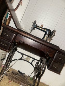 Foldable sewing table vintage