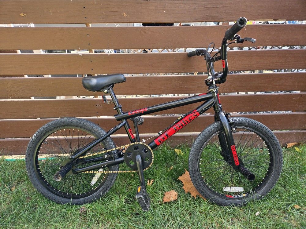 2002 GT COMPE 20" BMX BIKE