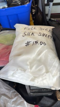 Full size silk sheet new