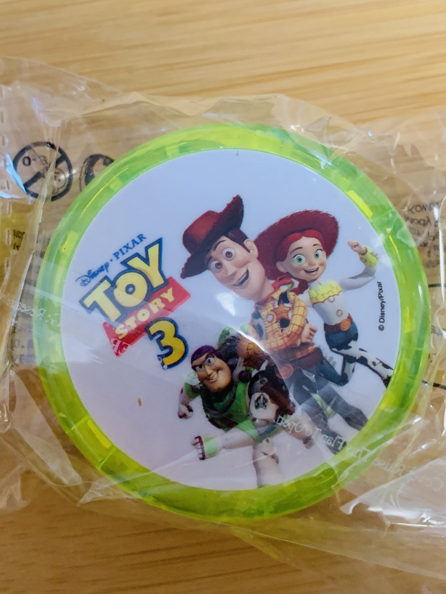 TOY STORY 3 MOVIE PREMIERE GIVE-A-WAY PROMOTIONAL SEALED YO-YO JUNE 18 2010 DISNEY PIXAR - This One Not Sold In Stores** UNOPENED**