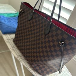 Louis Vuitton NF MM 