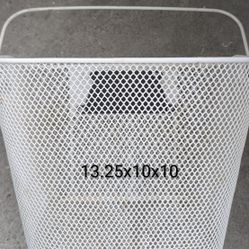 White Steel Wire Bike Handle Bar Basket 13.25 L x 10 H x 10 W Made By Bell. Needs A Mounting Bracket. Bicycles