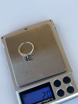 New 12k White Gold Blue Sapphire Size 7