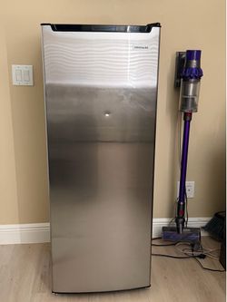 Frigidaire freezer