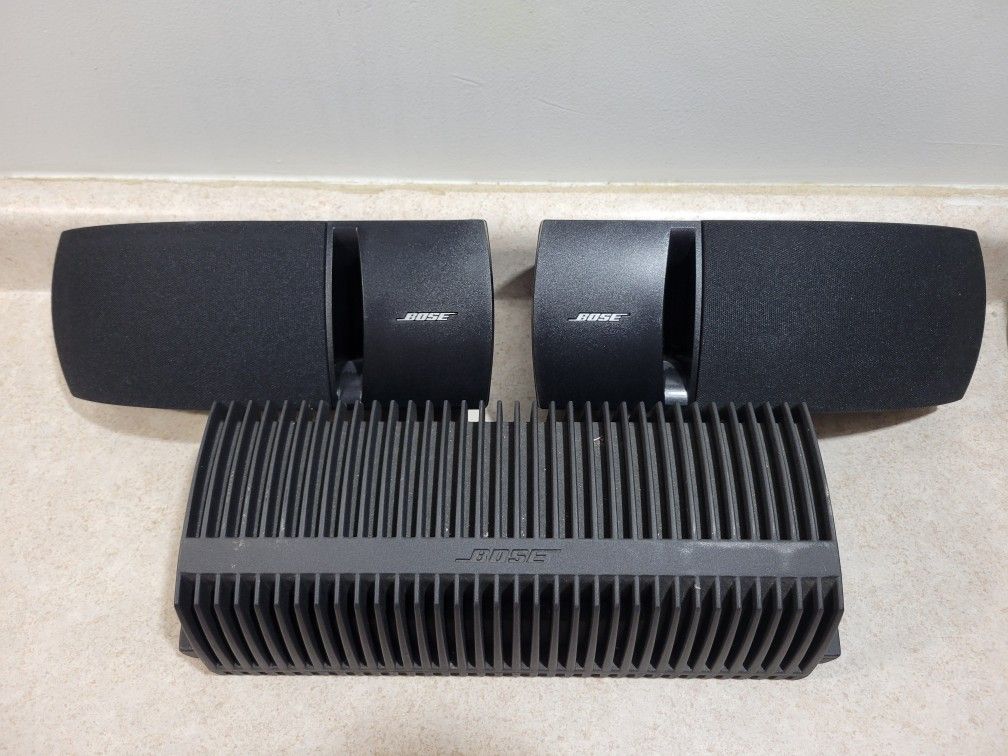Bose Amp & Bose 161 Speakers
