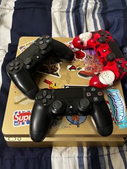 PS4 Slim Console with 3 Controllers