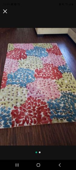 Trans-Ocean Mum Colorful Floral 5-Foot x 8-Foot Indoor/Outdoor Rug $200