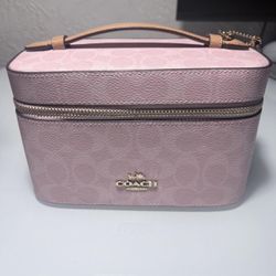 Coach Powder Pink Cosmetic Case Style CEA56