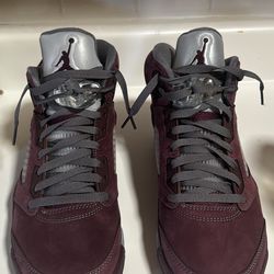 Jordan Retro 5 Burgundy SE $150 Size 9 Men 