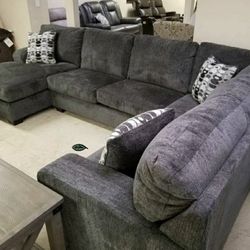 Ballinasloe Smoke  Sectional
Chaise: 39"W x 60"D x 39"H - 96lbs
Loveseat: 64"W x 38"D x 39"H - 87lbs.
Sofa: 92"W x 38"D x 39"H - 140lbs