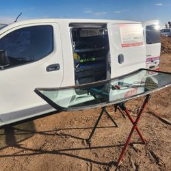 I Sell Windshields/Vendo Parabrisas 