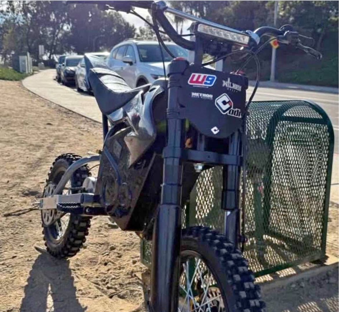 E-dirt Bike Parts (read description)