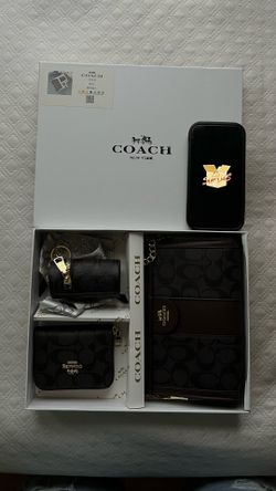 Brown Coach Set