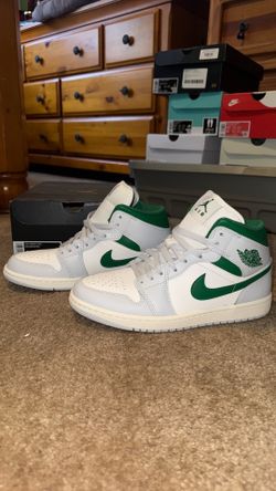 Jordan 1 Mid White/Green/Gray