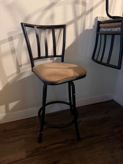 Swivel bar stools