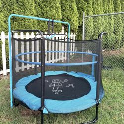 Trampoline 