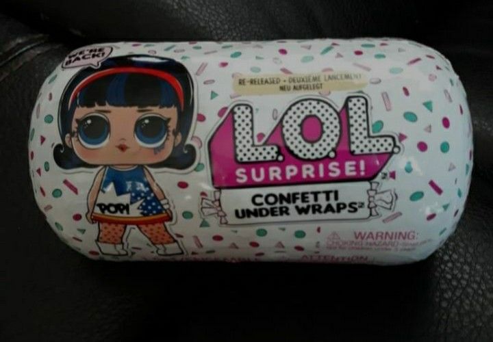 L.O.L. Surprise! Confetti Present Surprise – Re-Released Doll with 15 Surprises