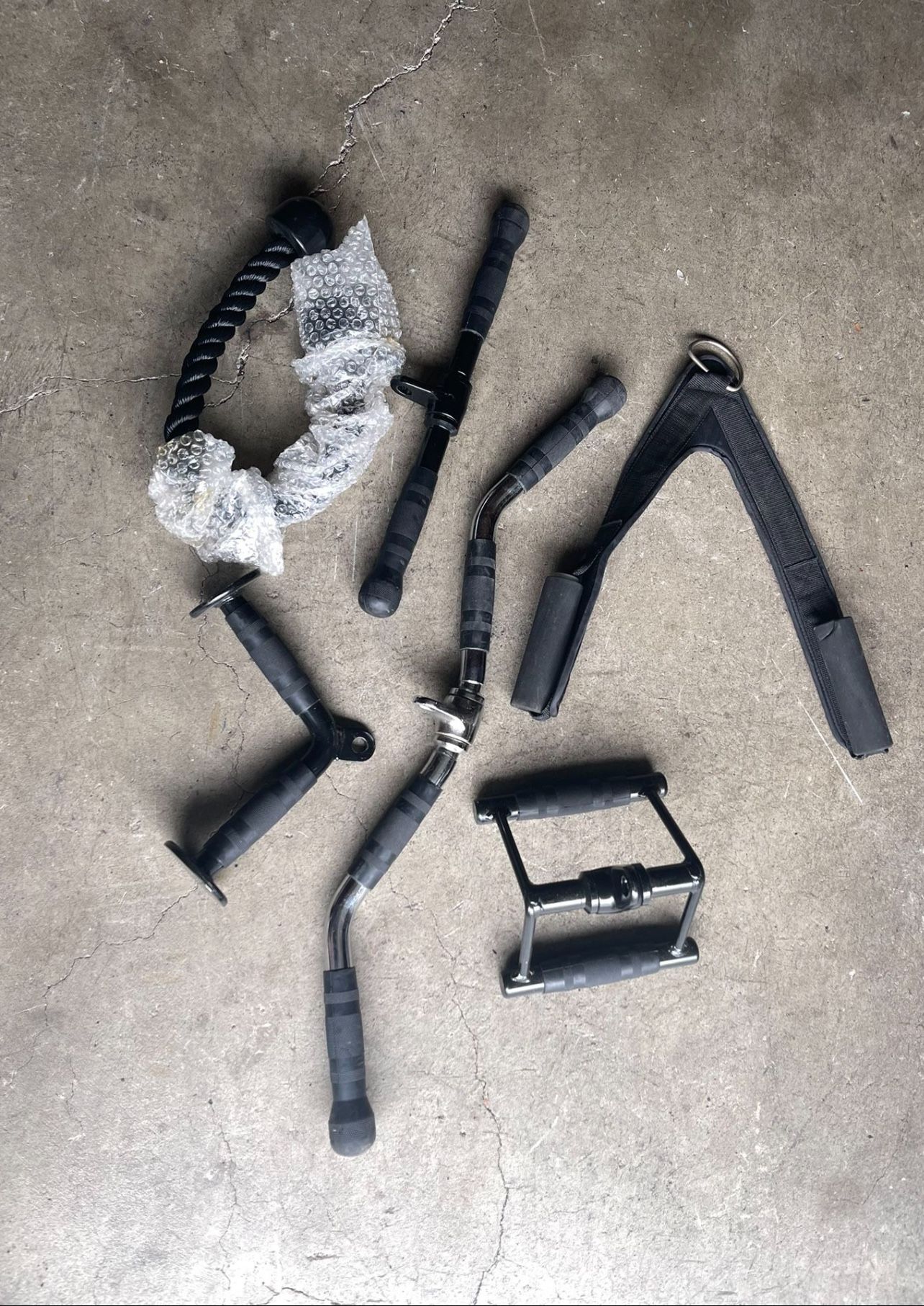 Lat Pull Down Attachments Bars