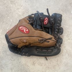 Rawlings Baseball Glove