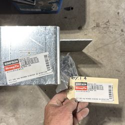 Simpson HGU 5.25 girder face mount hanger