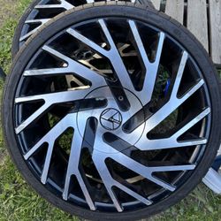 17 Rims/ Tires 5x114