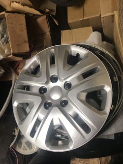 4 dodge caravan 17” hubcaps replica