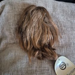 Ponytail Wig Short with Broch for women