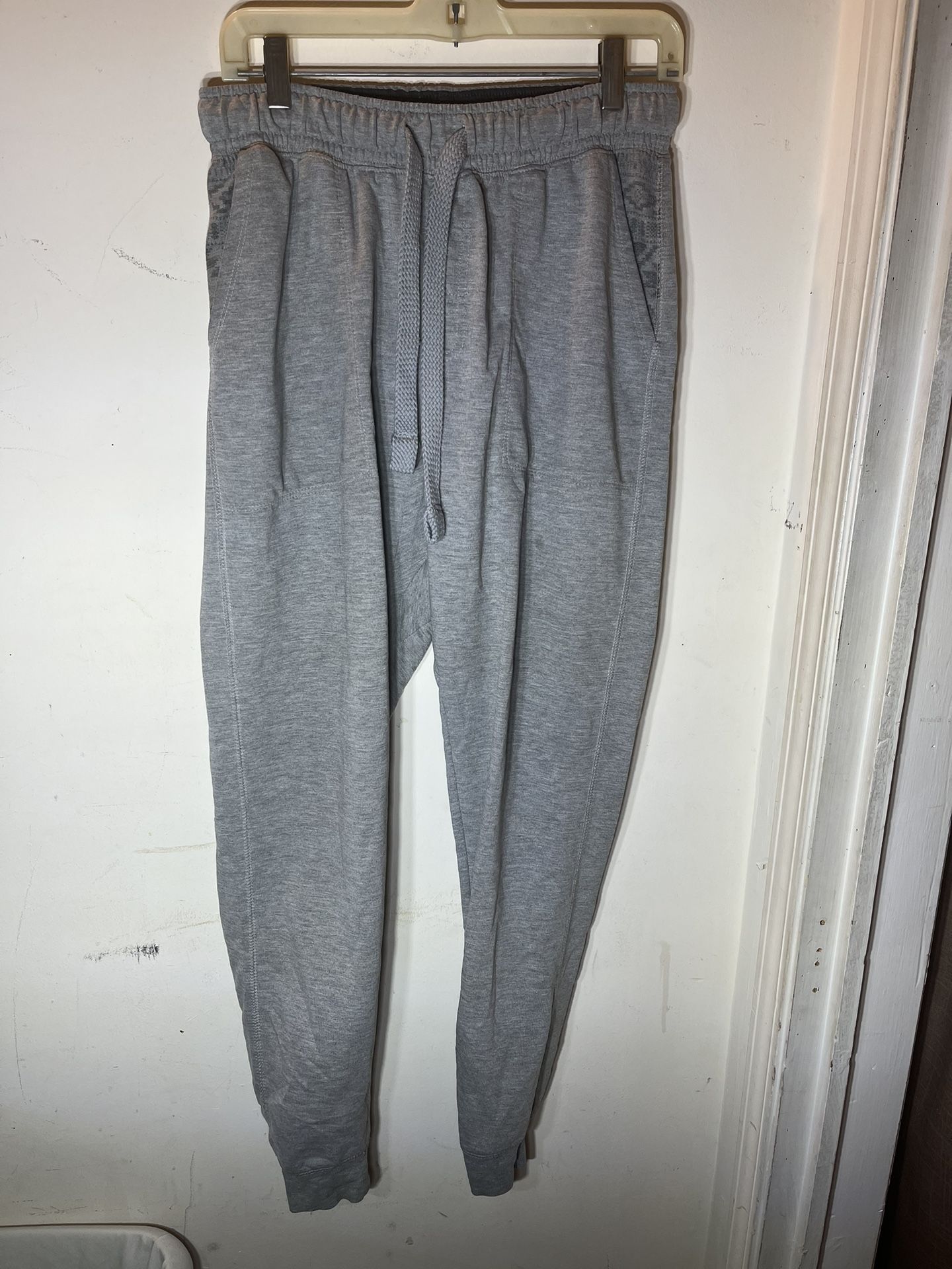 Nineteen Ninety One By Cotton On Grey Sweatpants Slim Fit Medium