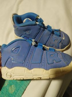 Toddler shoes 8c
