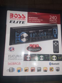 Boss Elite CD Bluetooth SD USB Aux. color changing