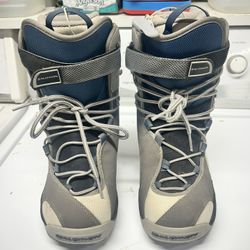 Solomon Snow Board Boots Size 7 Women’s