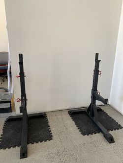 All New Independent Squat Stand-Free Standing, Brand New, Comes with Jcups and Safety Arms